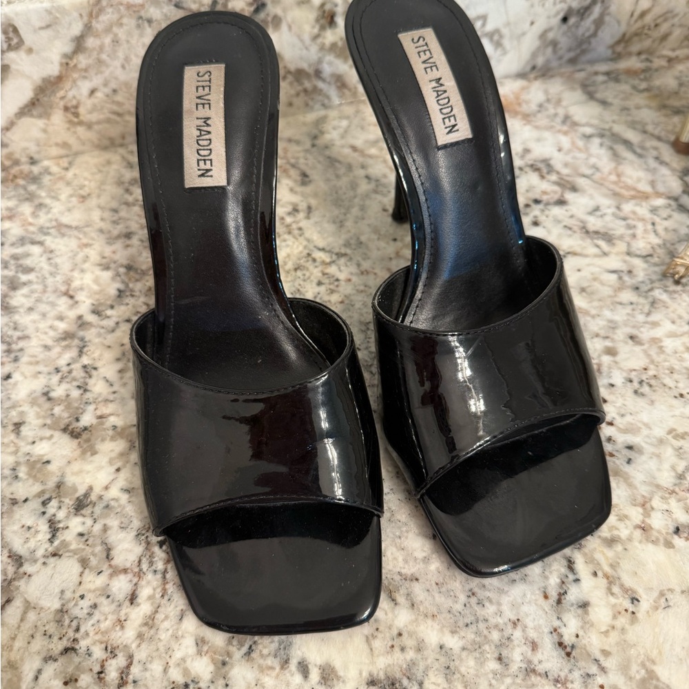 Steve Madden Glossy Black Women's Mules